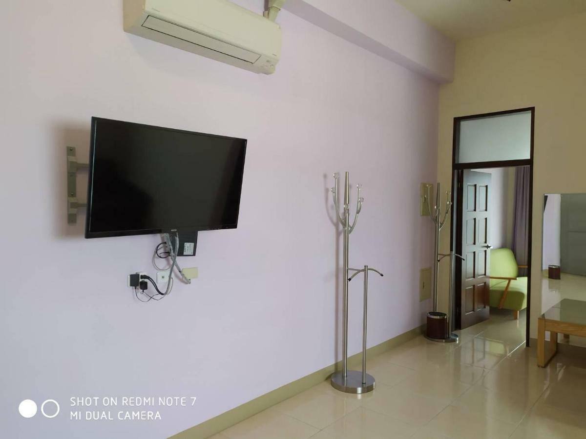 Xiao Songzi Station Maeda Elevator Guesthouse Hualien City Exterior photo